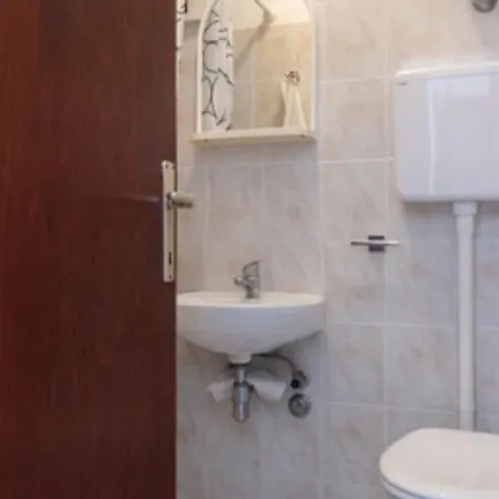 Ane - With Terrace 1 モルナット