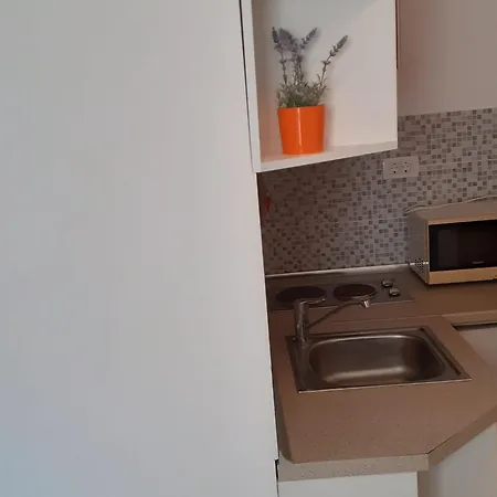 Apartmán Ane - With Terrace 1 *